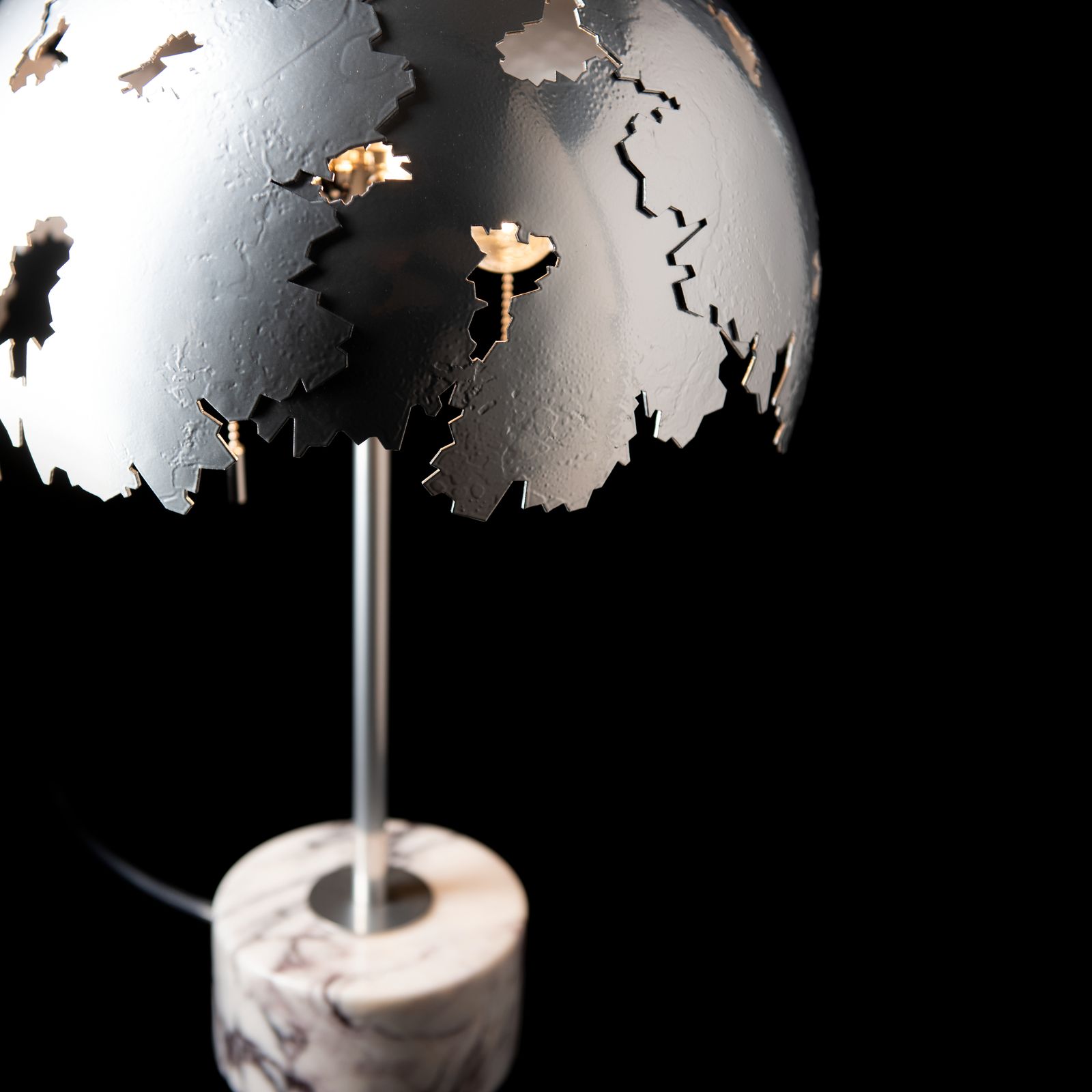 Pangea Dome Table Lamp
